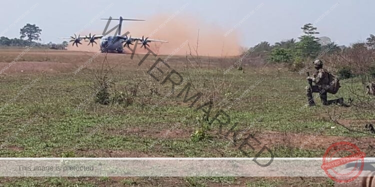 Entre Désinformation et Tensions Régionales : La Vérité sur l&rsquo;Avion Français près de la Frontière Burkinabè