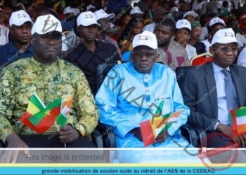 Mali : Grande mobilisation de soutien suite au retrait de l’AES de la CEDEAO