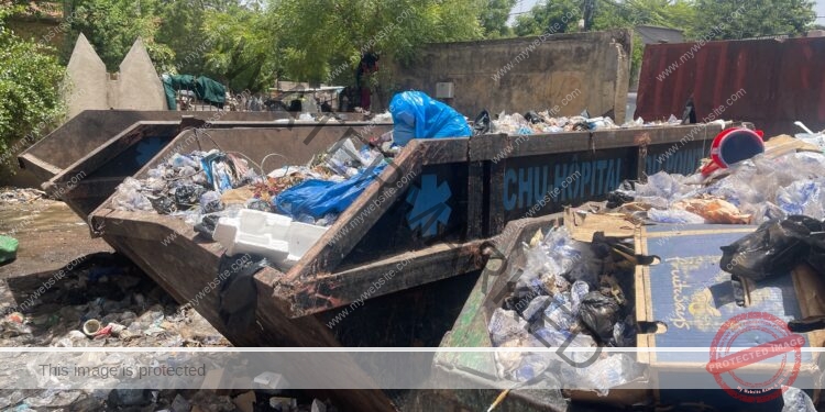 Mali : dans l’univers puant de la mauvaise gestion des déchets biomédicaux à Bamako